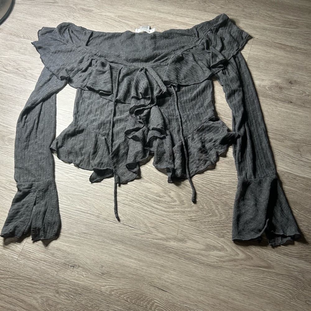Gray Women's Ruffled Top